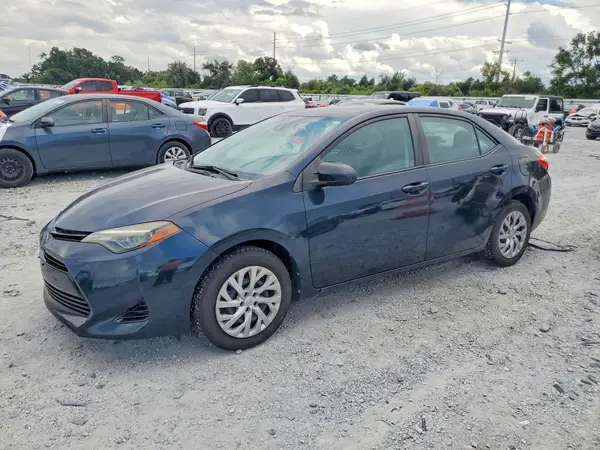 2T1BURHE4HC882289 — 2017 Toyota Corolla, Боковая часть (Side), фото до ремонта