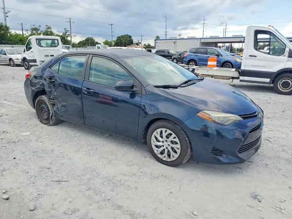 2T1BURHE4HC882289 — 2017 Toyota Corolla, фото 4 с аукциона Copart 02.10.2026, Боковая часть