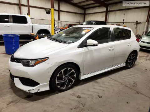 JTNKARJE7HJ537891 — 2017 Toyota Corolla, Задняя часть, фото до ремонта