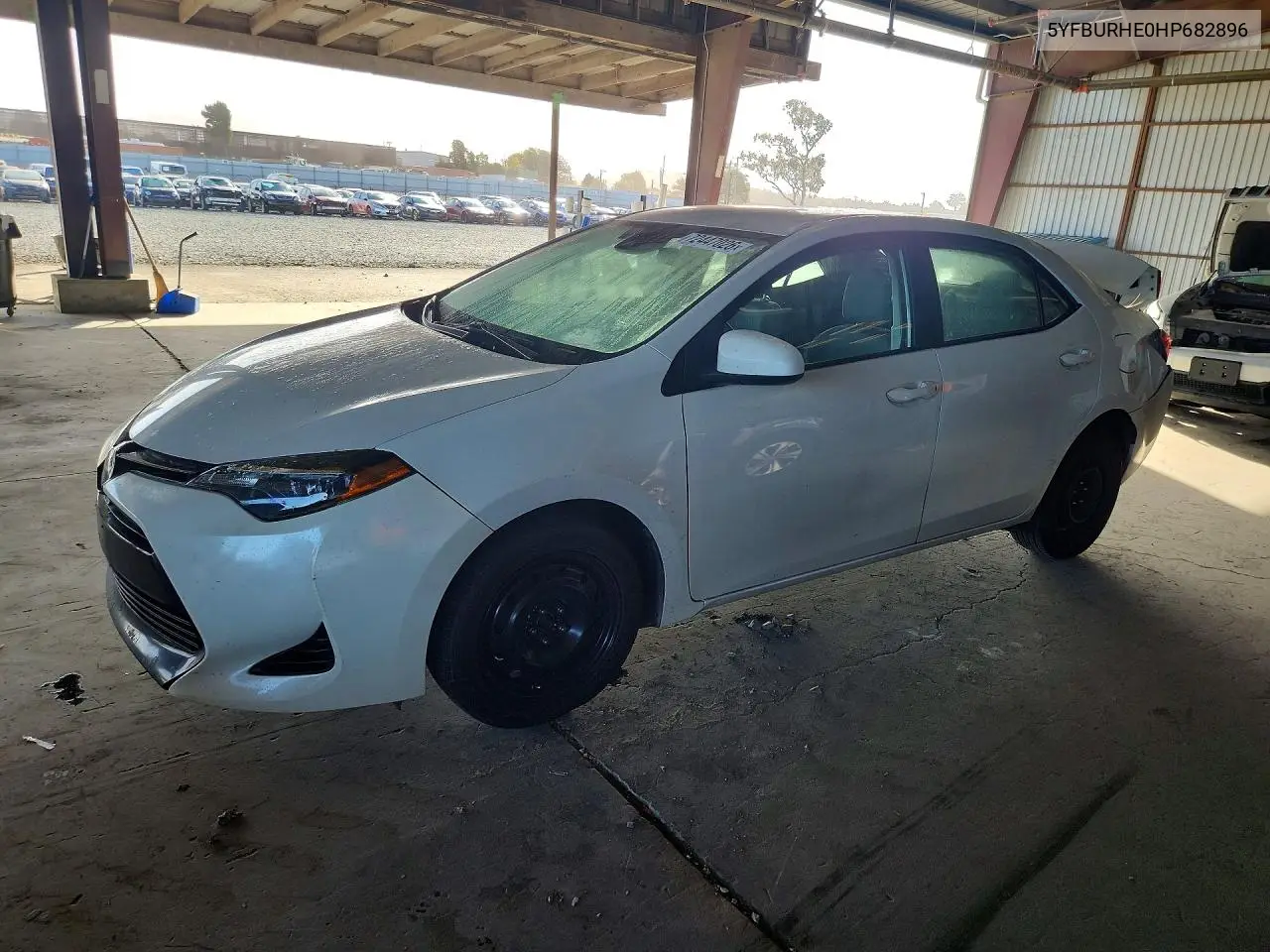 2017 Toyota Corolla Le VIN 5YFBURHE0HP682896 фото 1
