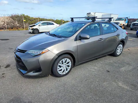 5YFBURHE4JP765463 — 2018 Toyota Corolla, Задняя часть (Rear End), фото до ремонта