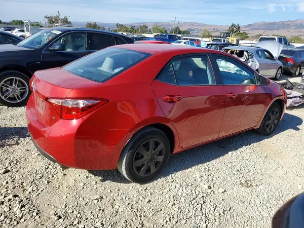 5YFBURHE5JP843328 — 2018 Toyota Corolla, фото 3 с аукциона Copart 29.09.2026, Передняя часть