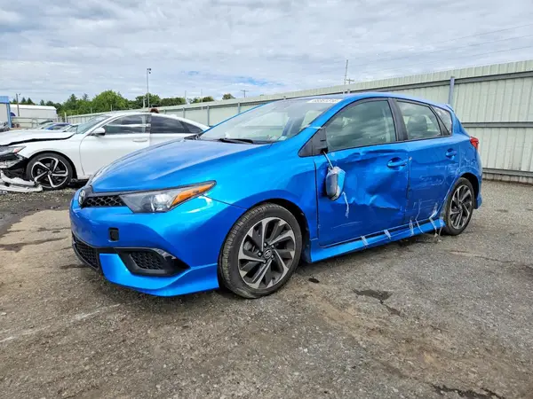 JTNKARJE0JJ573718 — 2018 Toyota Corolla, Боковая часть (Side), фото до ремонта