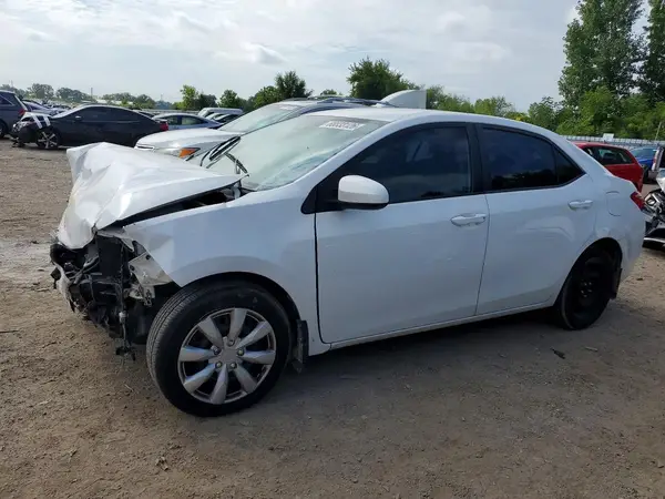 2T1BURHE3JC019084 — 2018 Toyota Corolla, Передняя часть (Front End), фото до ремонта