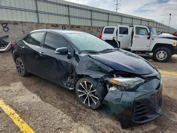 2T1BURHEXJC982175 — 2018 Toyota Corolla, фото 4 с аукциона Copart, Передняя часть