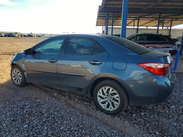 2T1BURHE3JC097073 — 2018 Toyota Corolla, фото 2 с аукциона Copart 29.09.2026, Передняя часть