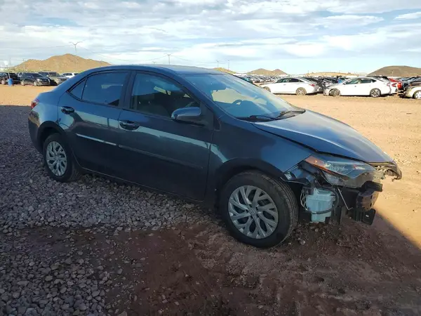2T1BURHE3JC097073 — 2018 Toyota Corolla, фото 4 с аукциона Copart 29.09.2026, Передняя часть