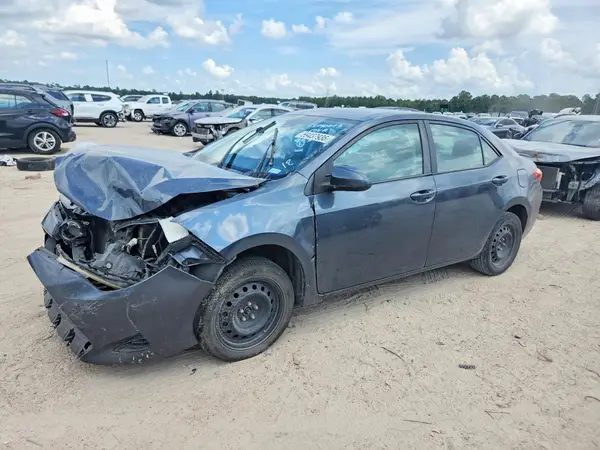 2T1BURHE0JC977325 — 2018 Toyota Corolla, Передняя часть (Front End), фото до ремонта