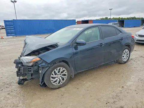 2T1BURHE0JC063429 — 2018 Toyota Corolla, Передняя часть (Front End), фото до ремонта