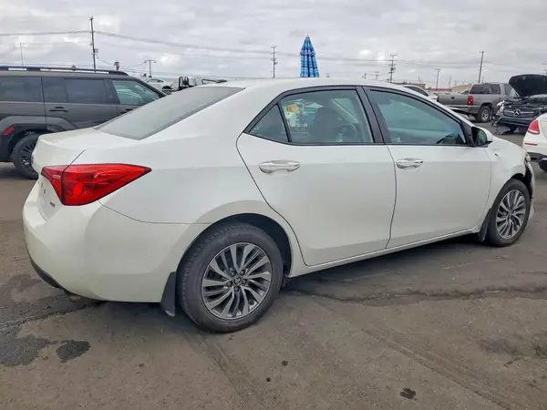 5YFBURHE0JP746151 — 2018 Toyota Corolla, фото 3 с аукциона Copart, Передняя часть
