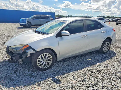 2T1BURHEXJC053765 — 2018 Toyota Corolla, Передняя часть (Front End), фото до ремонта