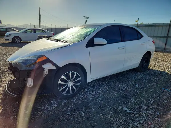 2T1BURHE3JC049928 — 2018 Toyota Corolla, Передняя часть (Front End), фото до ремонта