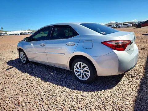 2018 Toyota Corolla VIN 2T1BURHE5JC007373 фото 2
