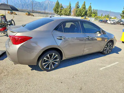 5YFBURHE8JP807262 — 2018 Toyota Corolla, фото 3 с аукциона Copart 13.10.2026, Передняя часть