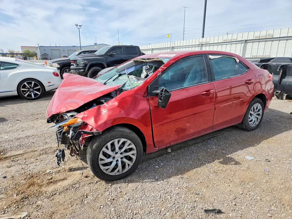2019 Toyota Corolla VIN 5YFBURHE3KP864583 фото 1