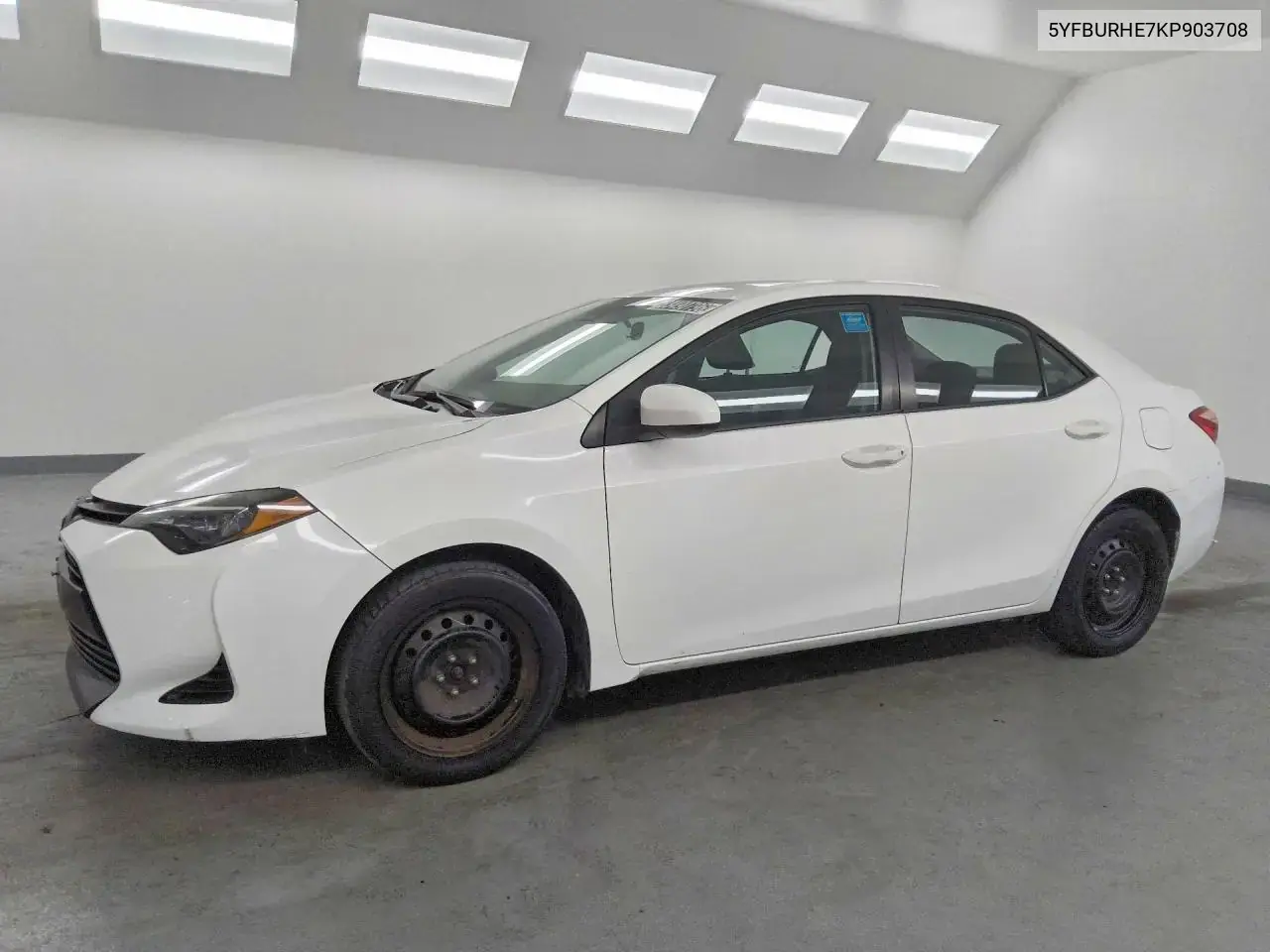 5YFBURHE7KP903708 Toyota Corolla 2019 — повреждение Передняя часть, фото до ремонта