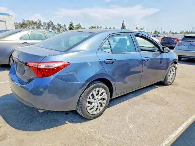2019 Toyota Corolla VIN 5YFBURHE5KP917266 фото 3