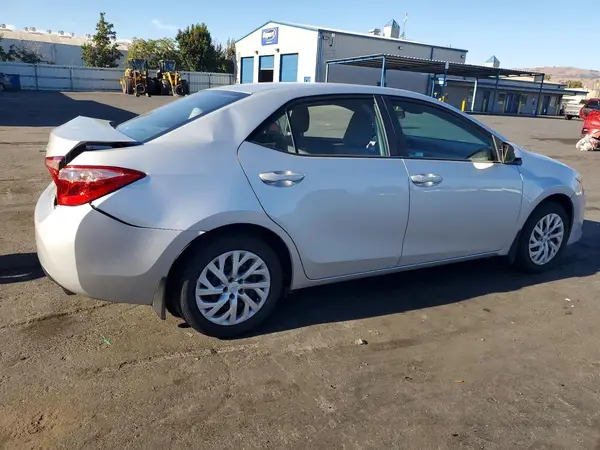 2T1BURHE8KC200070 — 2019 Toyota Corolla, фото 3 с аукциона Copart 29.09.2026, Задняя часть