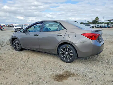 2019 Toyota Corolla VIN 2T1BURHE7KC133588 фото 2
