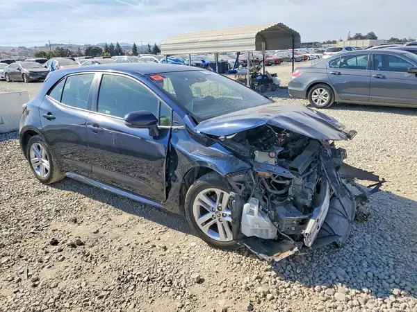 JTNK4RBE4K3052979 — 2019 Toyota Corolla, фото 4 с аукциона Copart, Передняя часть