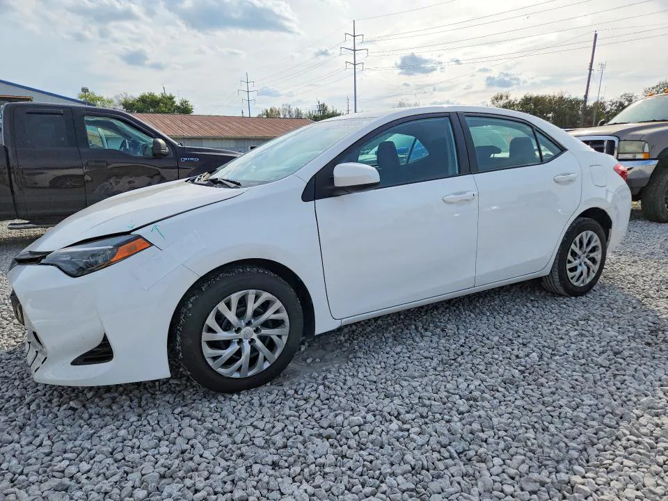 2019 TOYOTA COROLLA VIN 2T1BURHE1KC170636 фото 1