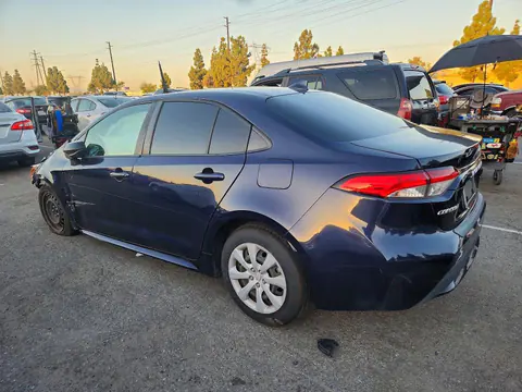 2020 Toyota Corolla VIN JTDEPRAE7LJ036069 фото 2