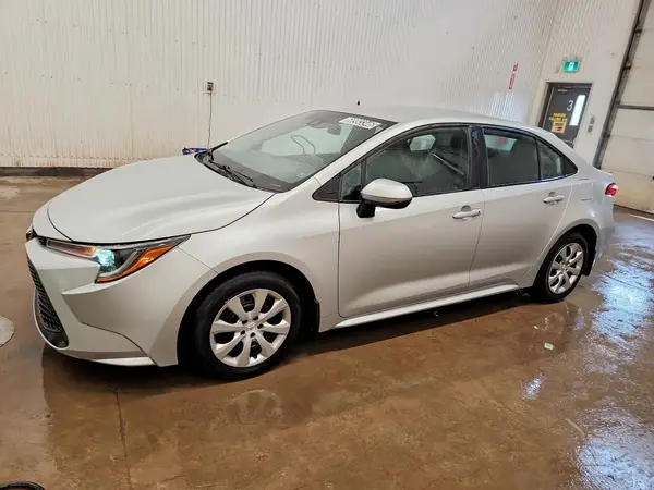 5YFBPRBEXLP037715 — 2020 Toyota Corolla, Мелкие вмятины и царапины (Minor Dent/Scratches), фото до ремонта