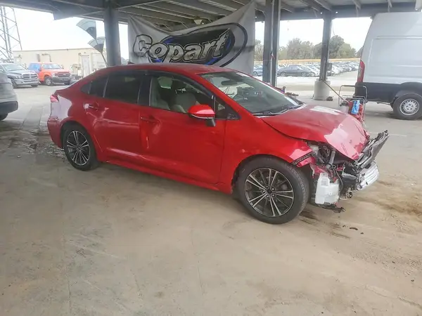 JTDEBRBE2LJ017202 — 2020 Toyota Corolla, фото 4 с аукциона Copart, Передняя часть
