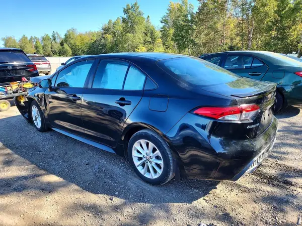 5YFB4RBE1LP051804 — 2020 Toyota Corolla, фото 2 с аукциона Copart 13.10.2026, Передняя часть