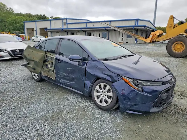 5YFEPRAE4LP090425 — 2020 Toyota Corolla, фото 4 с аукциона Copart, Передняя часть