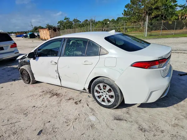 JTDEPRAEXLJ039581 — 2020 Toyota Corolla, фото 2 с аукциона Copart, Передняя часть
