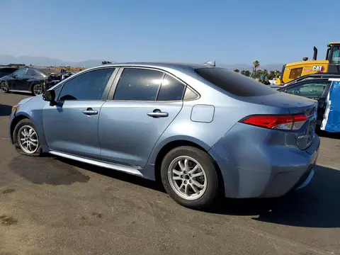 2021 Toyota Corolla VIN JTDEAMDE8MJ013806 фото 2