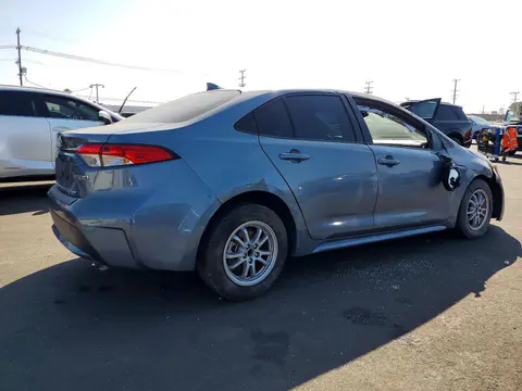 2021 Toyota Corolla VIN JTDEAMDE8MJ013806 фото 3