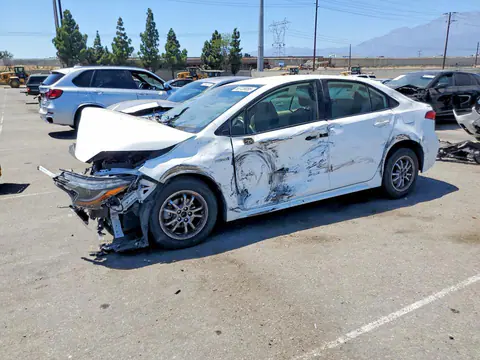JTDEAMDE5MJ015304 — 2021 Toyota Corolla, Повреждения со всех сторон (All Over), фото до ремонта