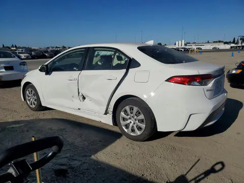 2021 Toyota Corolla VIN JTDEPMAE3MJ118045 фото 2