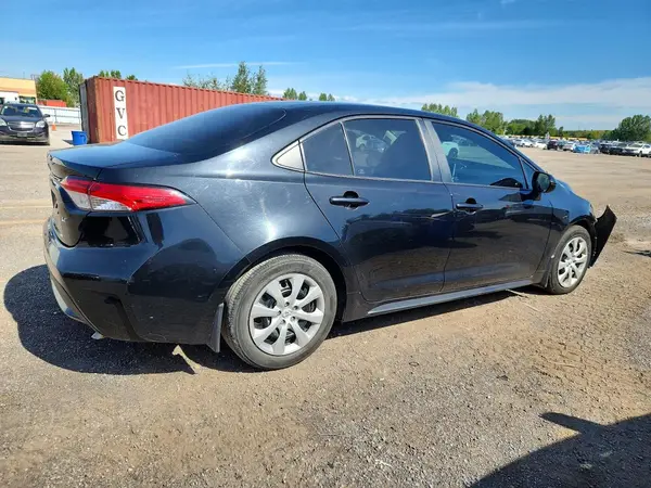 5YFBPMBEXMP230905 — 2021 Toyota Corolla, фото 3 с аукциона Copart 13.10.2026, Передняя часть