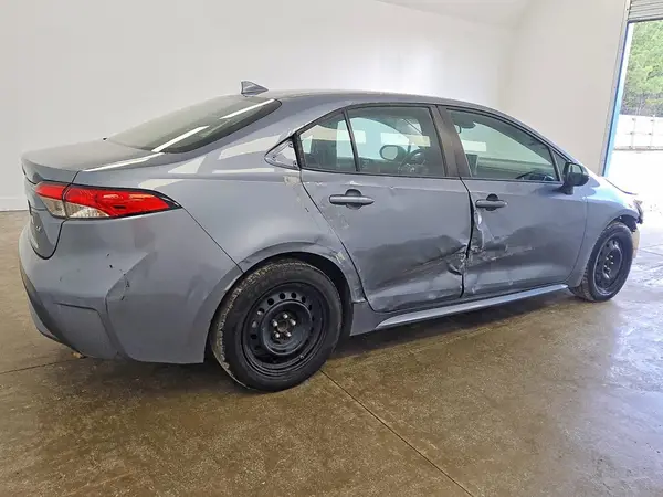 5YFEPMAE6MP243858 — 2021 Toyota Corolla, фото 3 с аукциона Copart 08.10.2026, Передняя часть