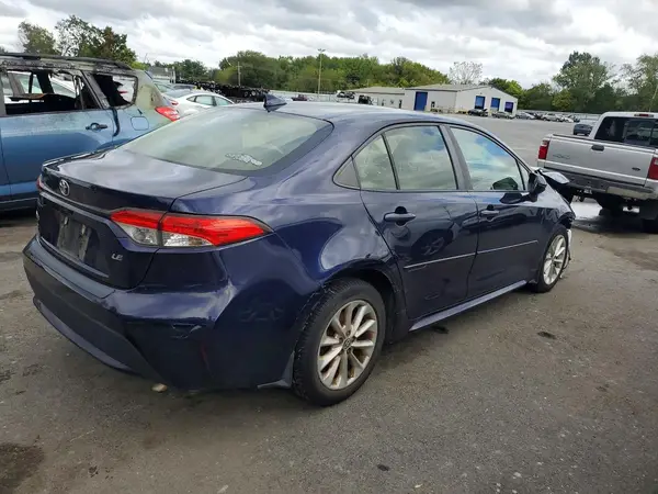 JTDVPMAE0MJ172726 — 2021 Toyota Corolla, фото 3 с аукциона Copart, Передняя часть