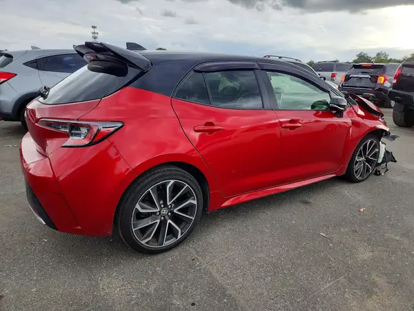 JTNC4MBE1M3143654 — 2021 Toyota Corolla, фото 3 с аукциона Copart, Передняя часть