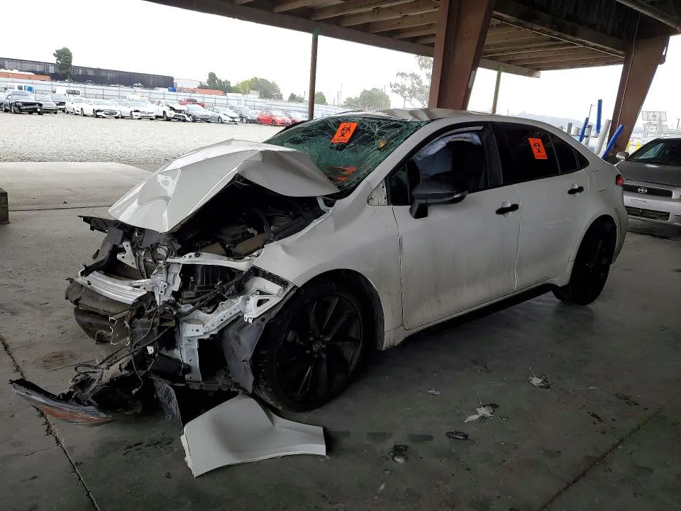 2021 Toyota Corolla VIN 5YFS4MCE4MP096447 фото 1