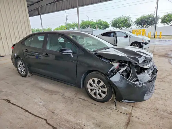 5YFEPMAE9MP269807 — 2021 Toyota Corolla, фото 4 с аукциона Copart, Передняя часть