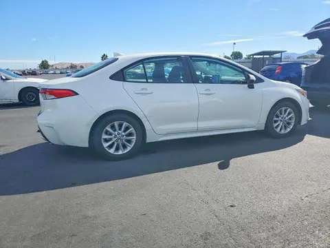 2021 Toyota Corolla VIN 5YFVPMAE0MP152942 фото 3