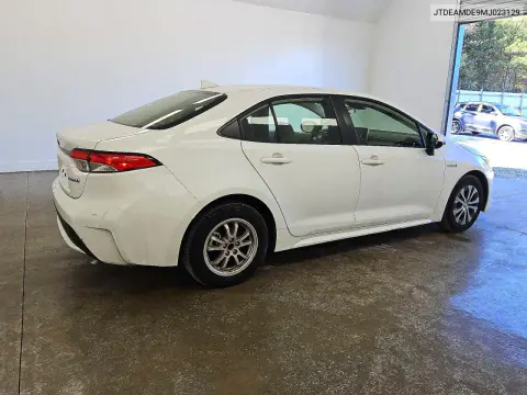 2021 Toyota Corolla Le VIN JTDEAMDE9MJ023129 фото 3