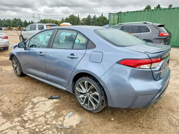 5YFS4MCE5NP107120 — 2022 Toyota Corolla, фото 2 с аукциона Copart, Передняя часть