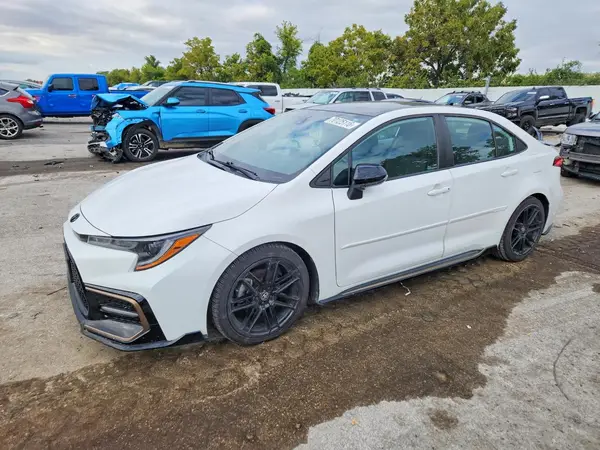 5YFS4MCE1NP136260 — 2022 Toyota Corolla, Боковая часть (Side), фото до ремонта