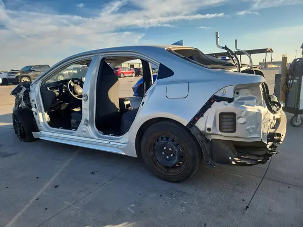 5YFEPMAE7NP378722 — 2022 Toyota Corolla, фото 2 с аукциона Copart 08.10.2026, Передняя часть