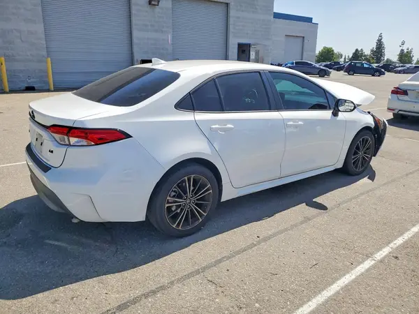 5YFB4MDE3PP002786 — 2023 Toyota Corolla, фото 3 с аукциона Copart, Передняя часть