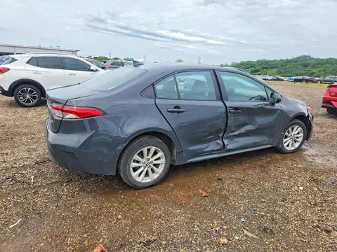 5YFB4MDE6RP097072 — 2024 Toyota Corolla, фото 3 с аукциона Copart 14.10.2026, Боковая часть