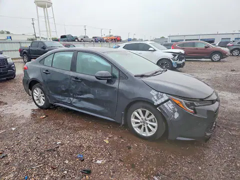 5YFB4MDE6RP097072 — 2024 Toyota Corolla, фото 4 с аукциона Copart 14.10.2026, Боковая часть