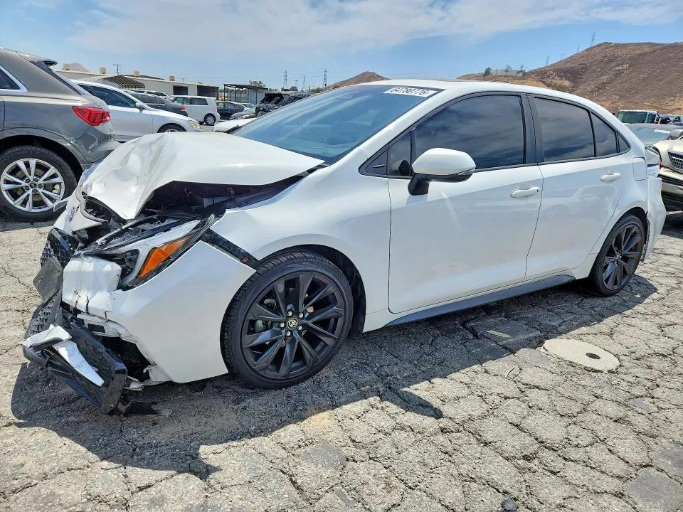 2024 Toyota Corolla VIN JTDP4MCE0R3519806 фото 1
